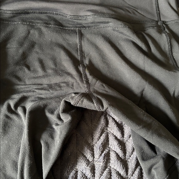 lululemon Black Leggings with Zipper Detail - Picture 4 of 4